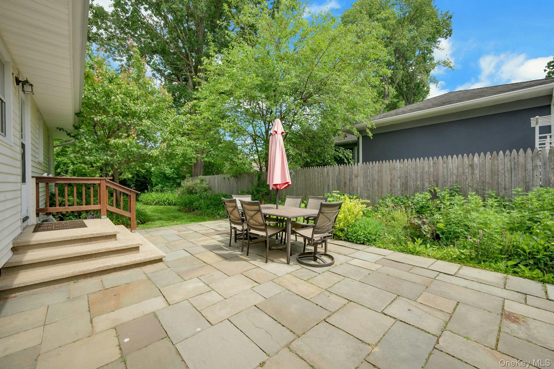 29 Old Orchard Road Rye Brook, NY 10573 - Photo 34 of 42