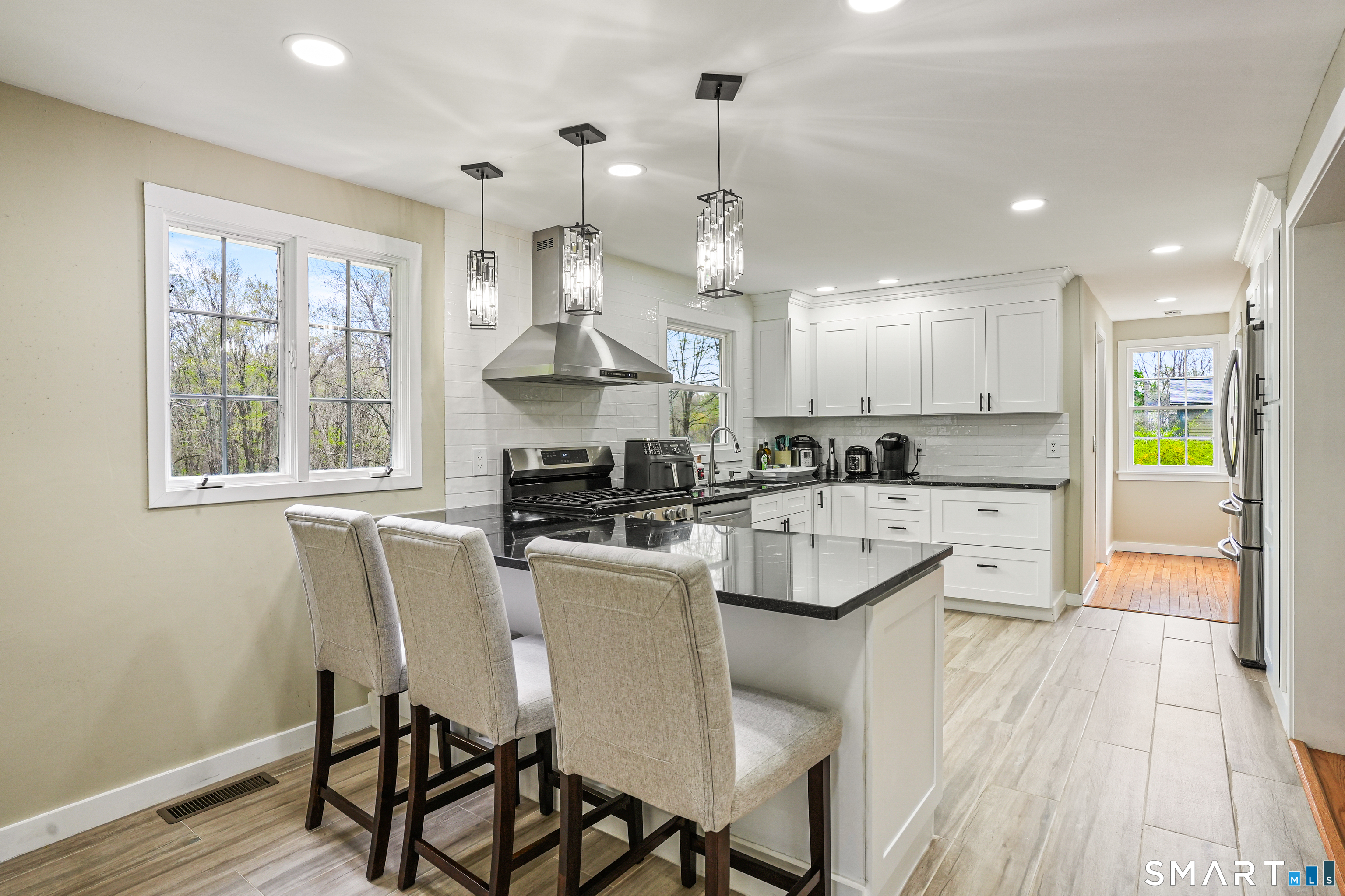 6 Winding Road Brookfield, CT 06804 - Photo 13 of 40
