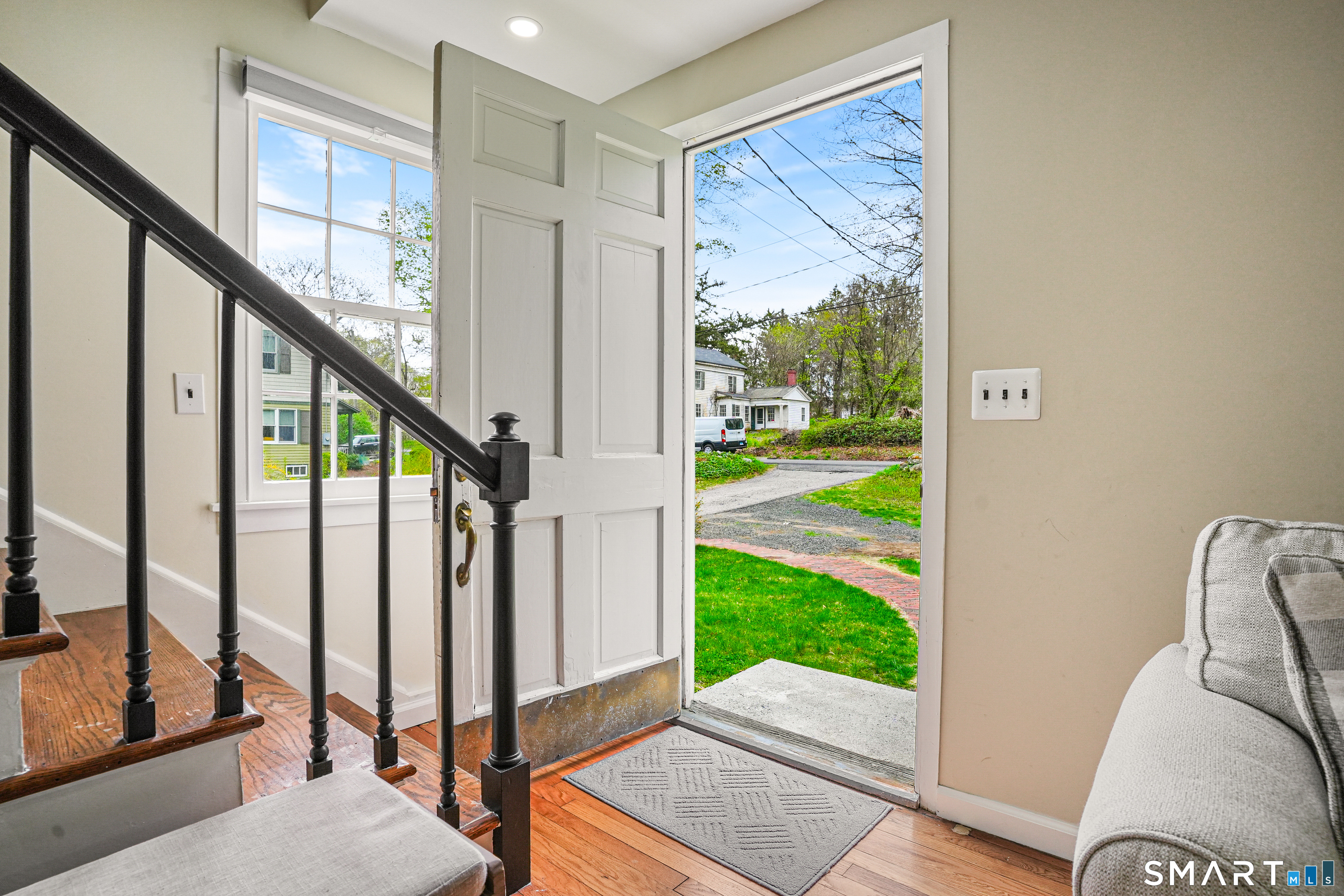 6 Winding Road Brookfield, CT 06804 - Photo 3 of 40