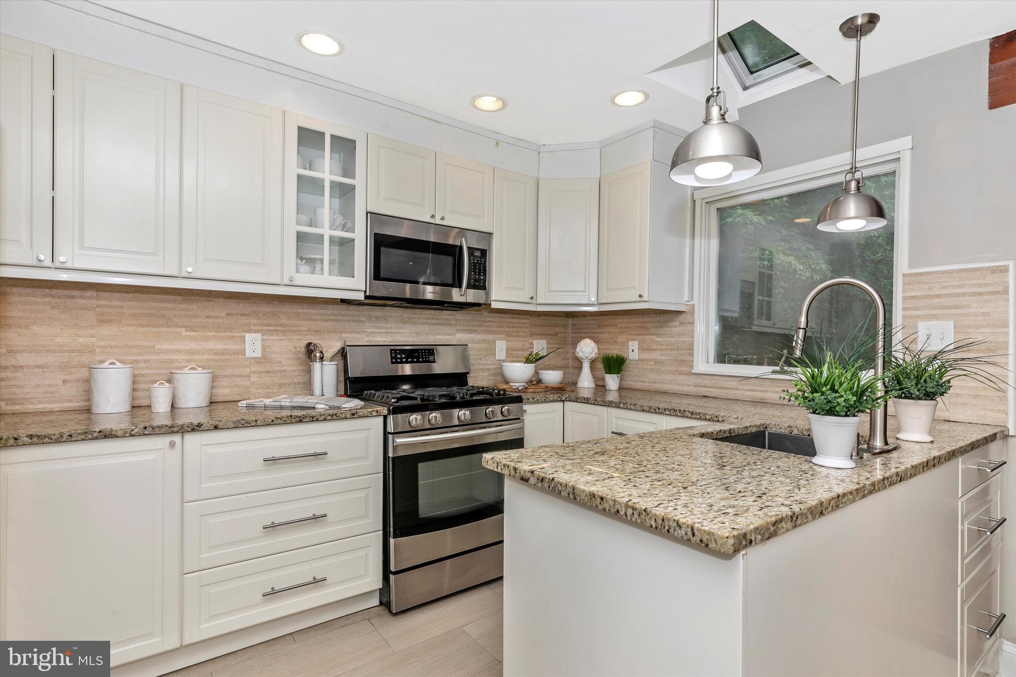 142 Upper Gulph Road Wayne, PA 19087 - Photo 23 of 77