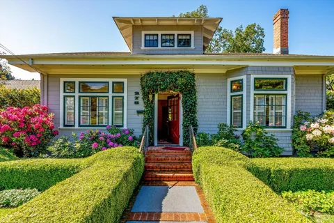 $2,775,000 | 275 France Street, Sonoma, CA 95476