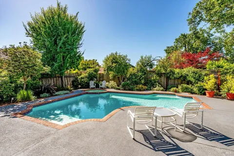 $2,775,000 | 275 France Street, Sonoma, CA 95476