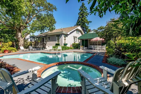 $2,775,000 | 275 France Street, Sonoma, CA 95476