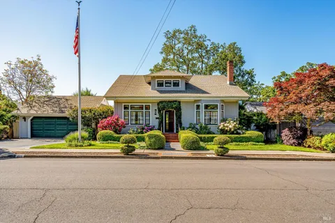 $2,775,000 | 275 France Street, Sonoma, CA 95476