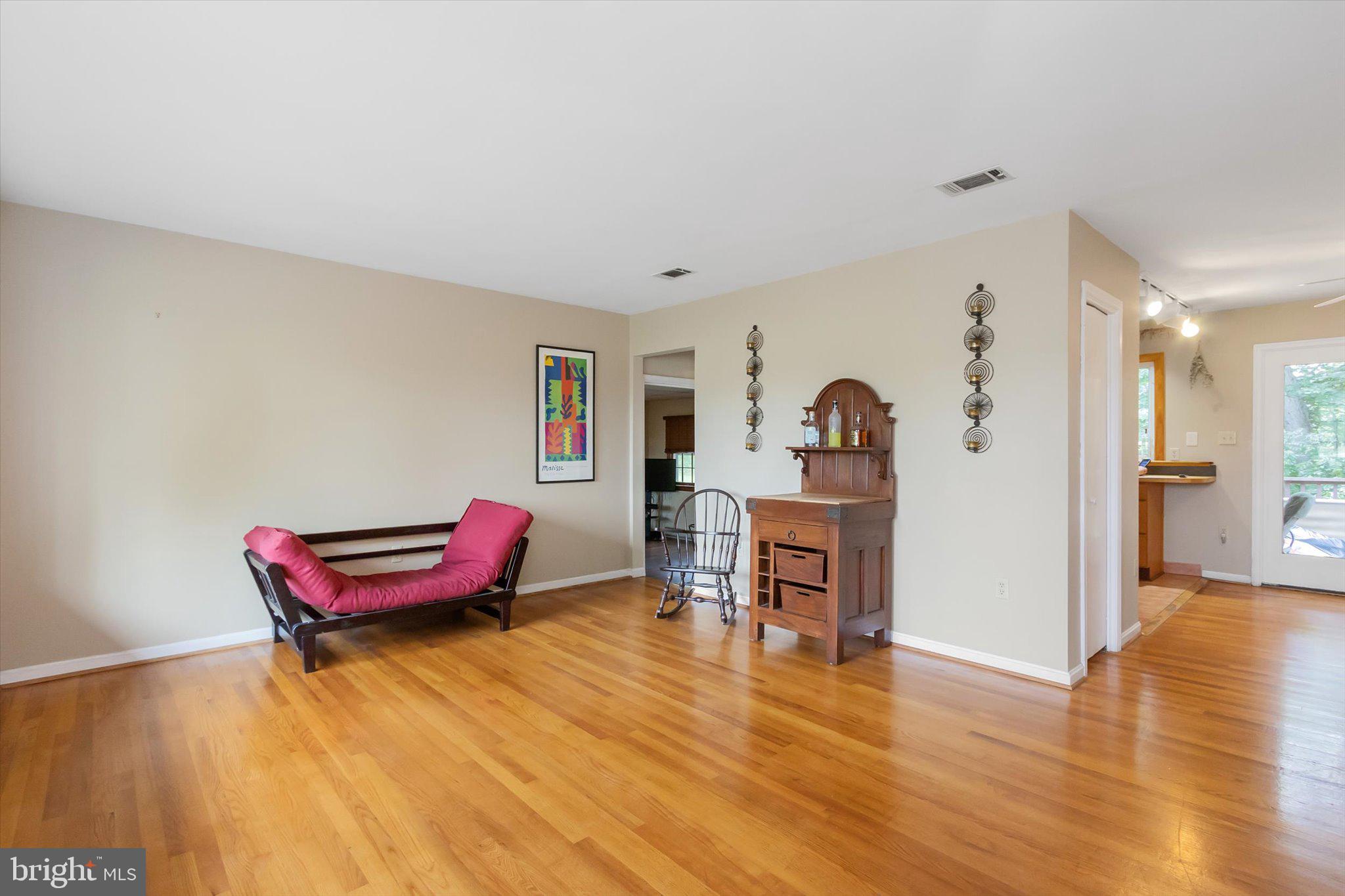 561 Co Rte 12/1 Shepherdstown, WV 25443 - Photo 10 of 45 Front Living Room