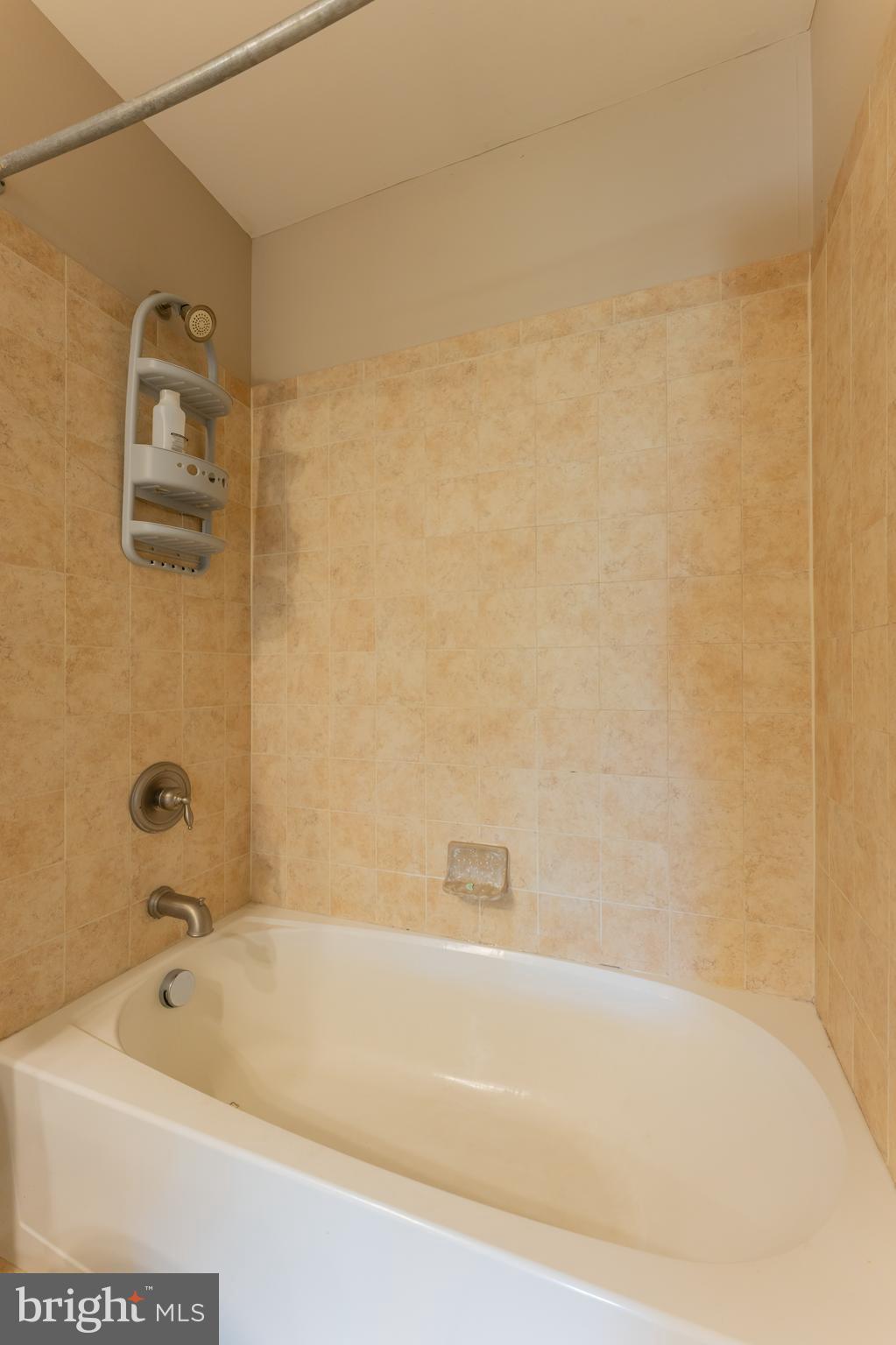 653 Chews Landing Road Sicklerville, NJ 08081 - Photo 35 of 59