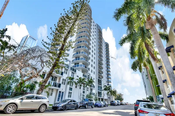 $4,200 | 601 Northeast 23rd Street, Unit 1403, Miami, FL 33137