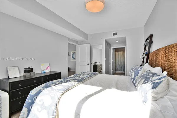 $4,200 | 601 Northeast 23rd Street, Unit 1403, Miami, FL 33137