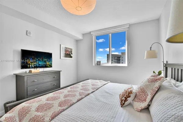 $4,200 | 601 Northeast 23rd Street, Unit 1403, Miami, FL 33137