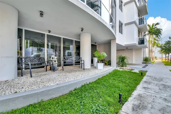 $4,200 | 601 Northeast 23rd Street, Unit 1403, Miami, FL 33137