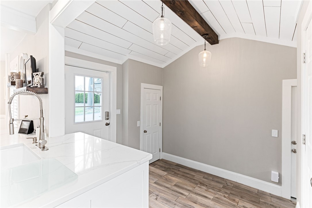 29 Burnett Road Warwick, RI 02889 - Photo 23 of 49 Gallery Image 23