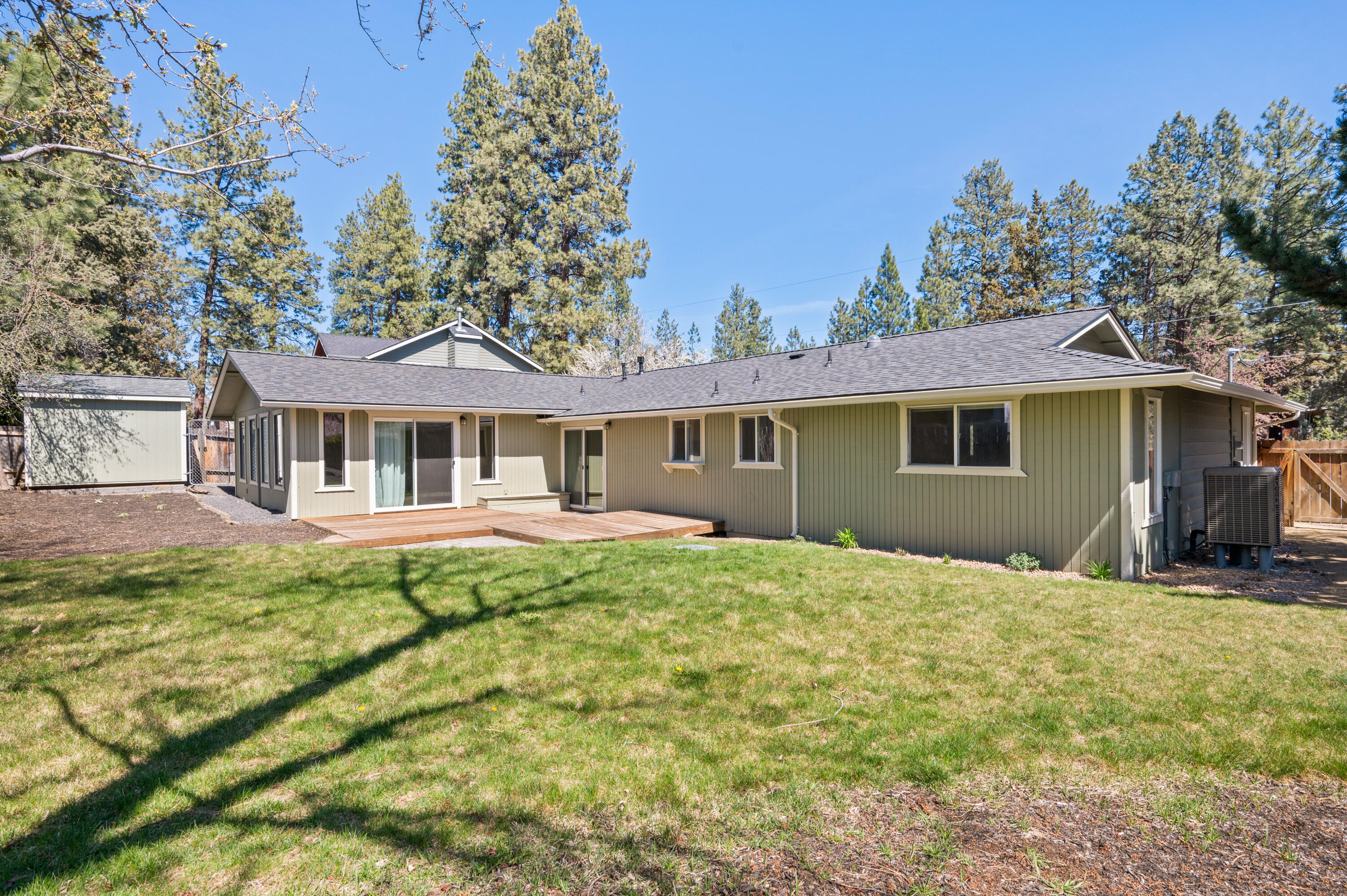 61207 Travis Road Bend, OR 97702 - Photo 45 of 48 61207TravisRd-45