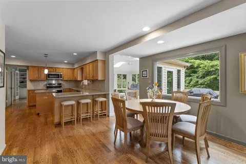 $852,600 | 20646 Hazelnut Court, Germantown, MD 20874