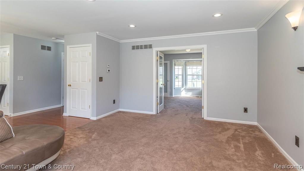 2974 Walbridge Road Rochester Hills, MI 48307 - Photo 22 of 82