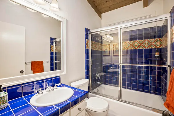 $7,900 | 901 Cheltenham Road, Santa Barbara, CA 93105