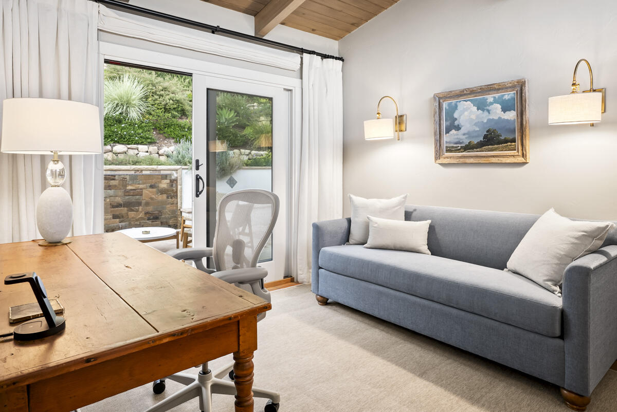 901 Cheltenham Road Santa Barbara, CA 93105 - Photo 19 of 27 a living room with furniture and a large window