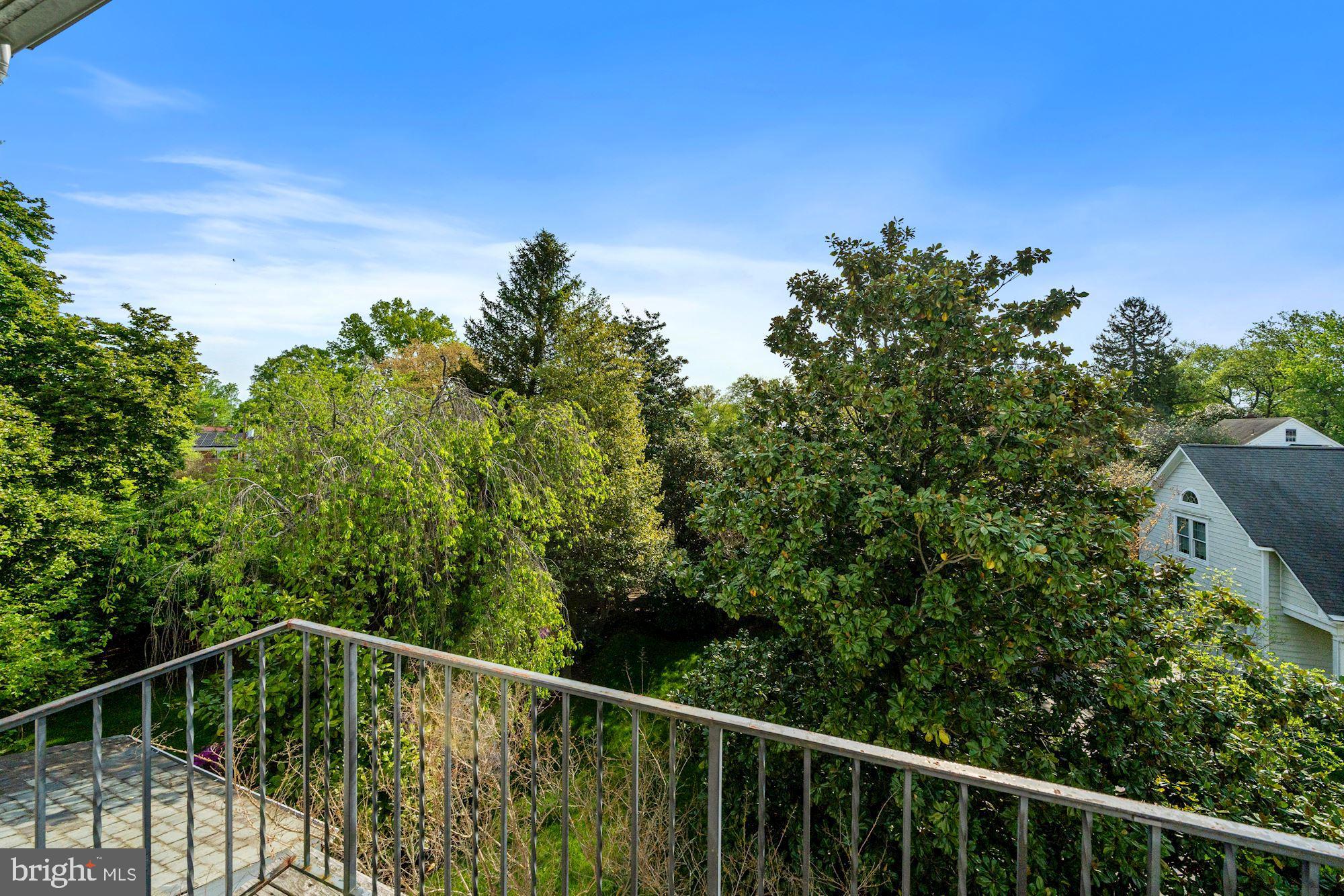 8007 Maple Ridge Road Bethesda, MD 20814 - Photo 18 of 32