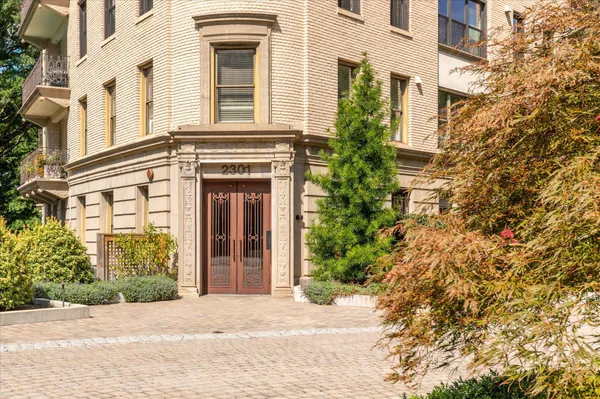 $6,500 | 2301 Connecticut Avenue Northwest, Unit 4A, Washington, DC 20009