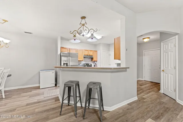 $184,000 | 785 Oakleaf Plantation Parkway, Unit 1413, Orange Park, FL 32065