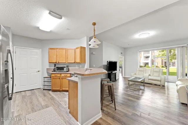 $184,000 | 785 Oakleaf Plantation Parkway, Unit 1413, Orange Park, FL 32065