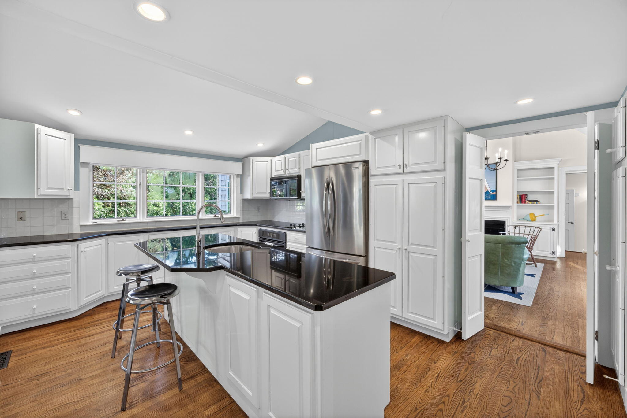 266 Seapine Road North Chatham, MA 02650 - Photo 10 of 46 95-PF0A2473