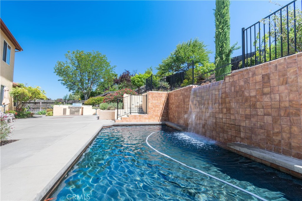 781 Angus Street Paso Robles, CA 93446 - Photo 27 of 34 The waterfall makes it even more fun