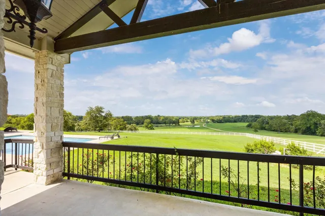 $8,400,000 | 4008 Farm To Market Road 949, Sealy, TX 77474