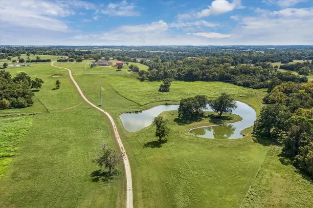 $8,400,000 | 4008 Farm To Market Road 949, Sealy, TX 77474