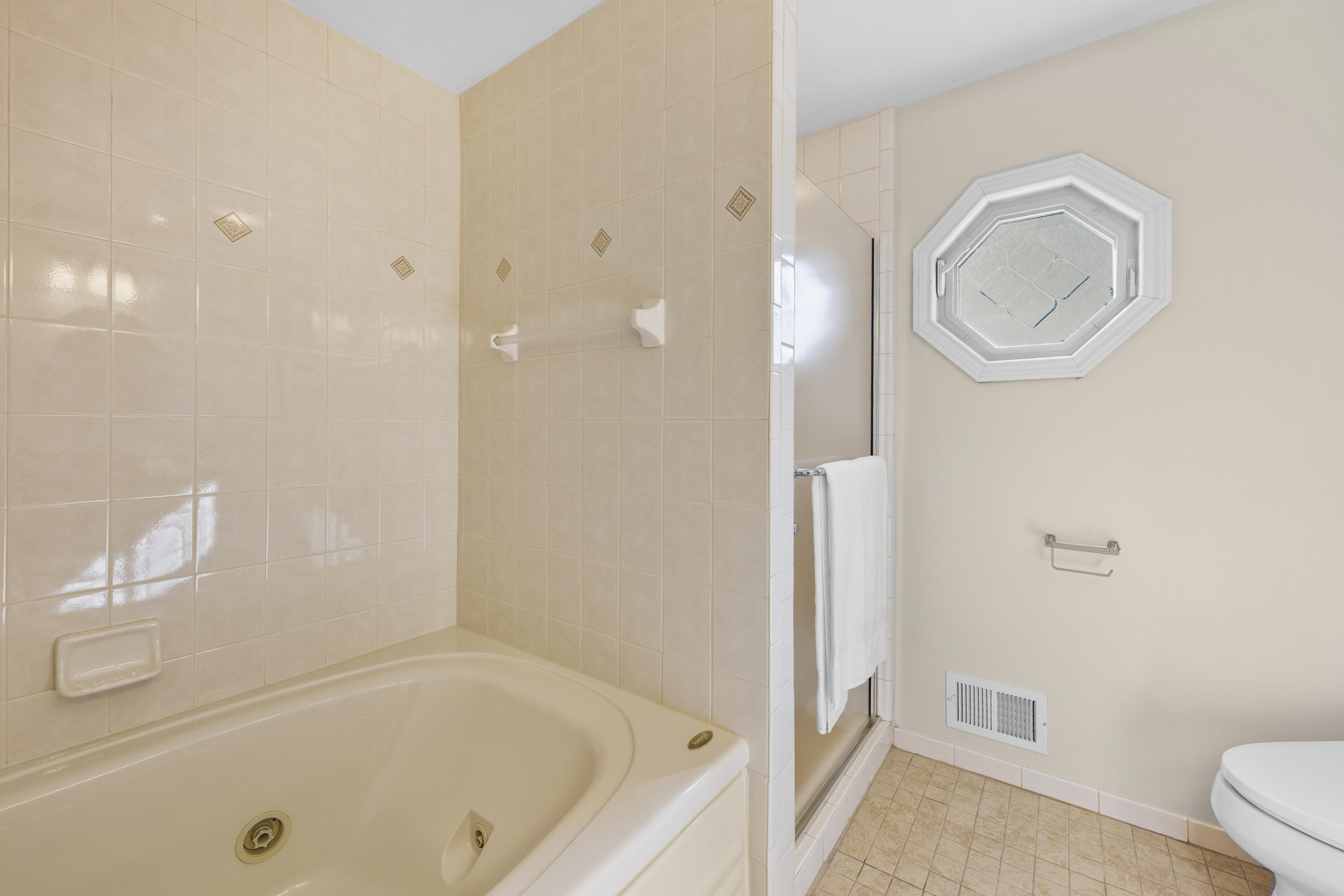 2119 Rochelle Park Drive Rochester Hills, MI 48309 - Photo 19 of 42 _DSC0122-2