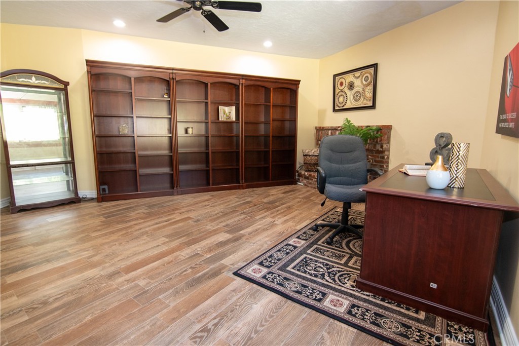 10425 Melvin Avenue Porter Ranch, CA 91326 - Photo 54 of 61