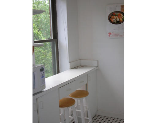 25 Follen Street, Unit 3F Boston, MA 02116 - Photo 5 of 8