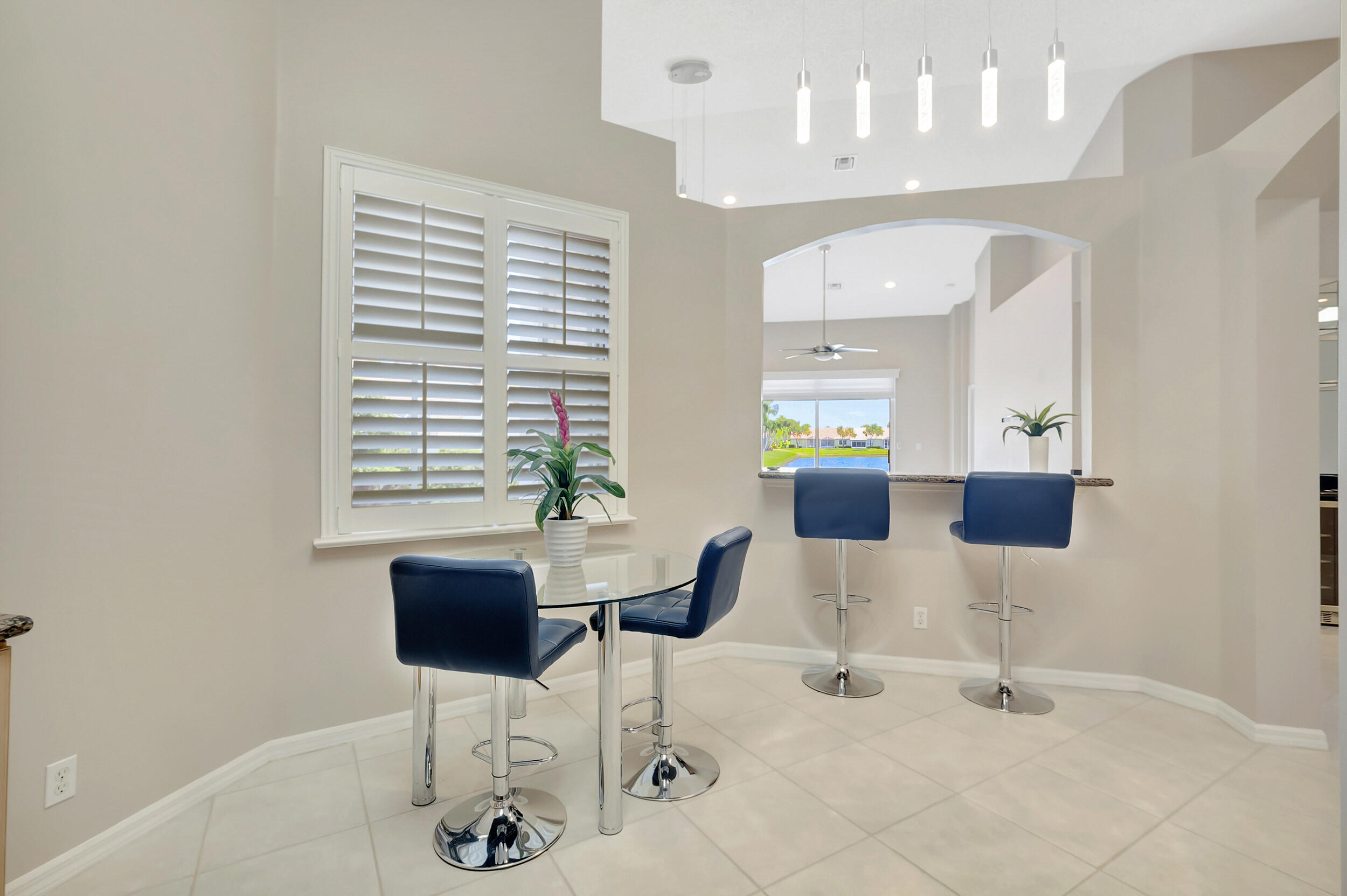 15256 Ixora Road Delray Beach, FL 33484 - Photo 13 of 35 EAT IN KITCHEN
