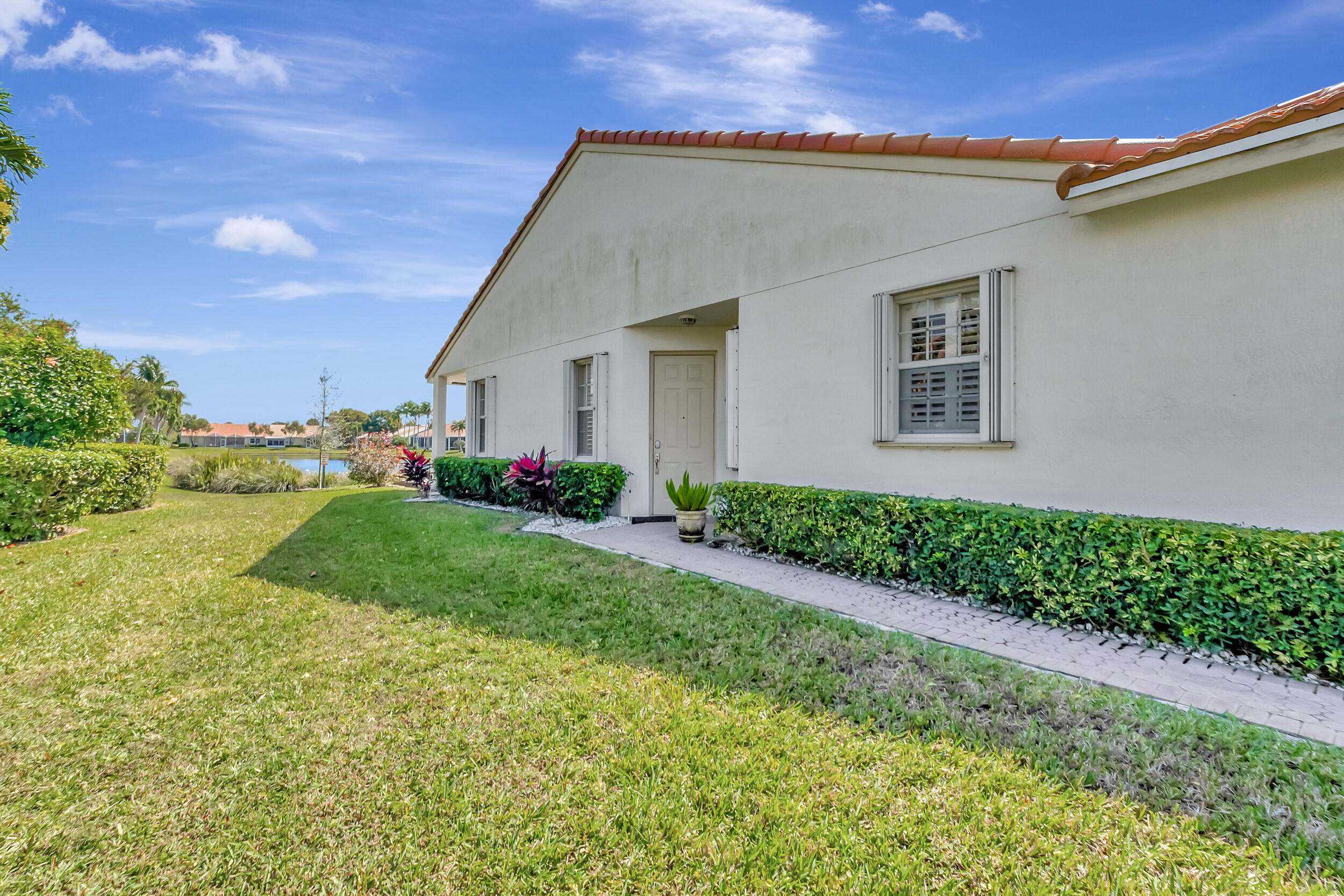 15256 Ixora Road Delray Beach, FL 33484 - Photo 2 of 35 CORNER UNIT