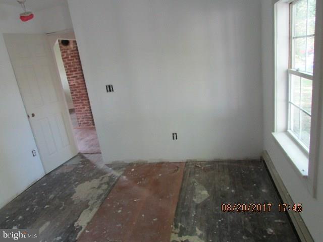 237 East Main Street Tuckerton, NJ 08087 - Photo 11 of 20 Gallery Image 11