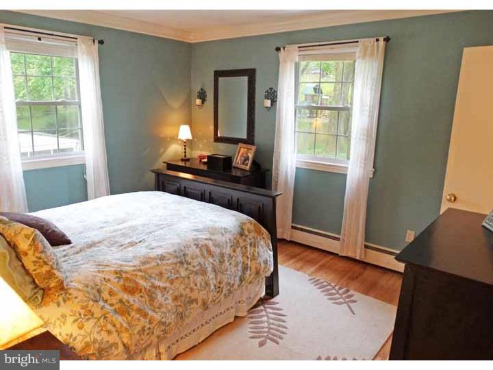 320 Spencer Road Devon, PA 19333 - Photo 8 of 25 Bedroom - Main