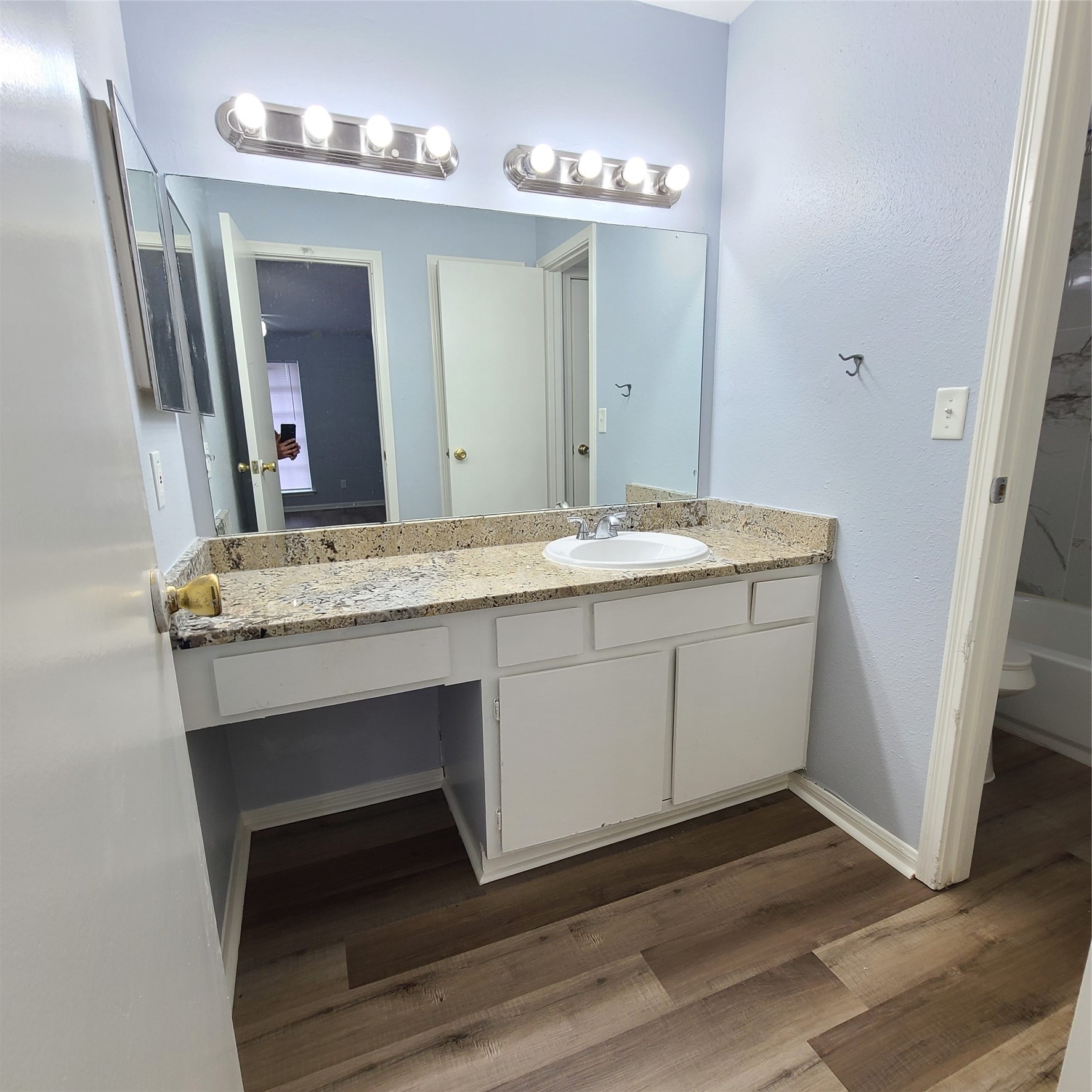 10101 South Gessner Road, Unit 416 Houston, TX 77071 - Photo 10 of 17 Gallery Image 10
