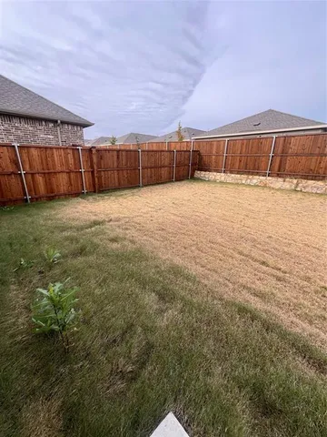 $2,400 | 14143 Hammersmith Street, Pilot Point, TX 76258