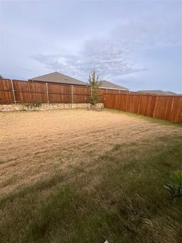 $2,400 | 14143 Hammersmith Street, Pilot Point, TX 76258