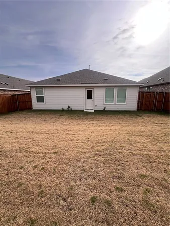 $2,400 | 14143 Hammersmith Street, Pilot Point, TX 76258