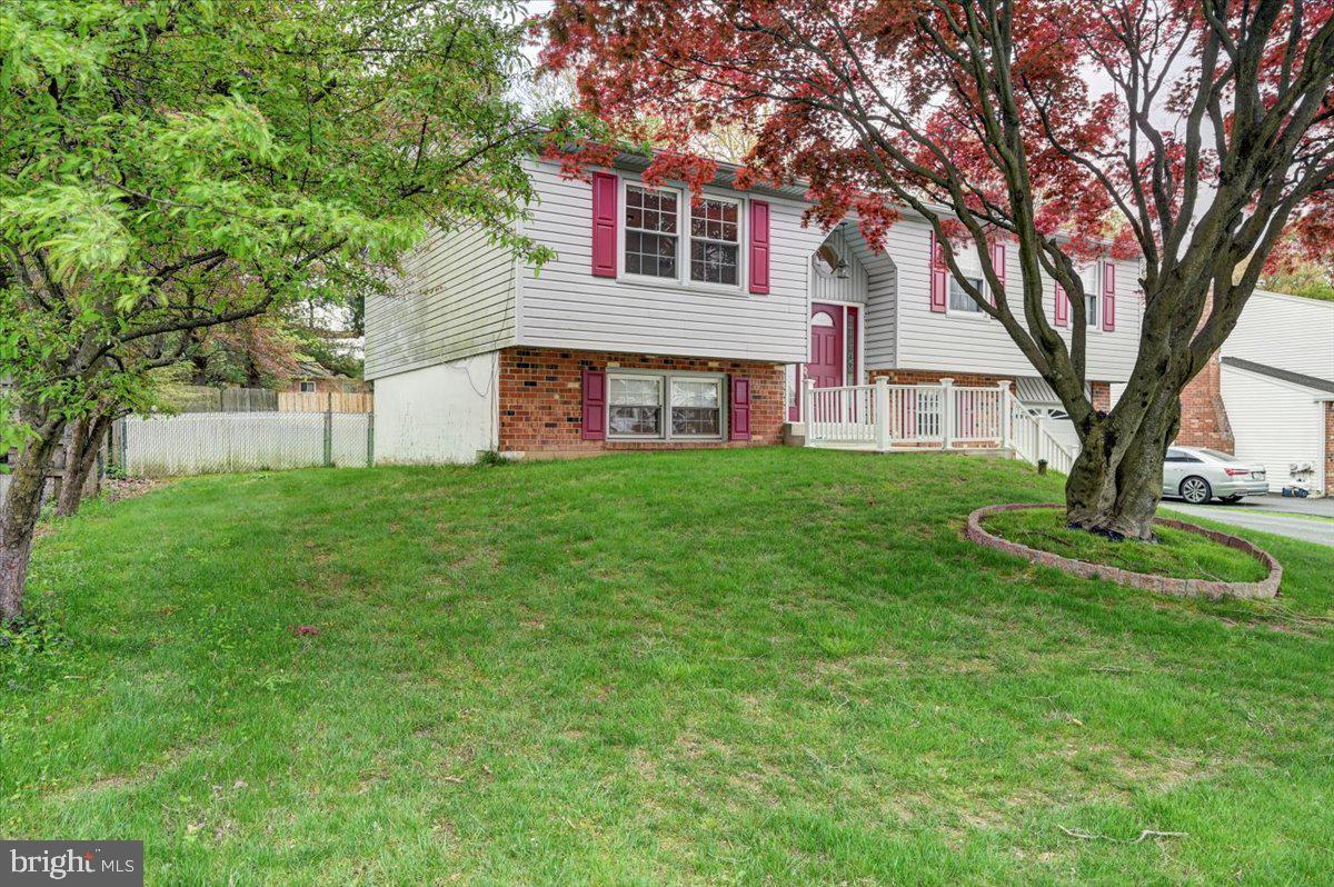 155 Woodstream Road Marcus Hook, PA 19061 - Photo 3 of 39 Gallery Image 3