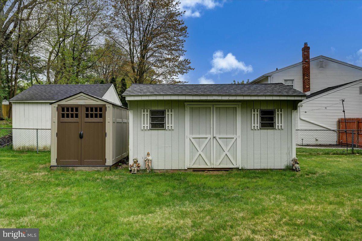 155 Woodstream Road Marcus Hook, PA 19061 - Photo 35 of 39 Gallery Image 35
