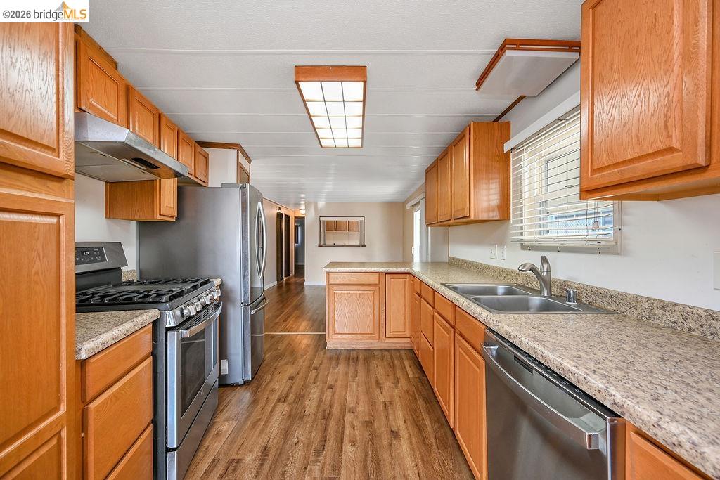 4141 Deep Creek Road, Unit 3 Fremont, CA 94555 - Photo 8 of 27