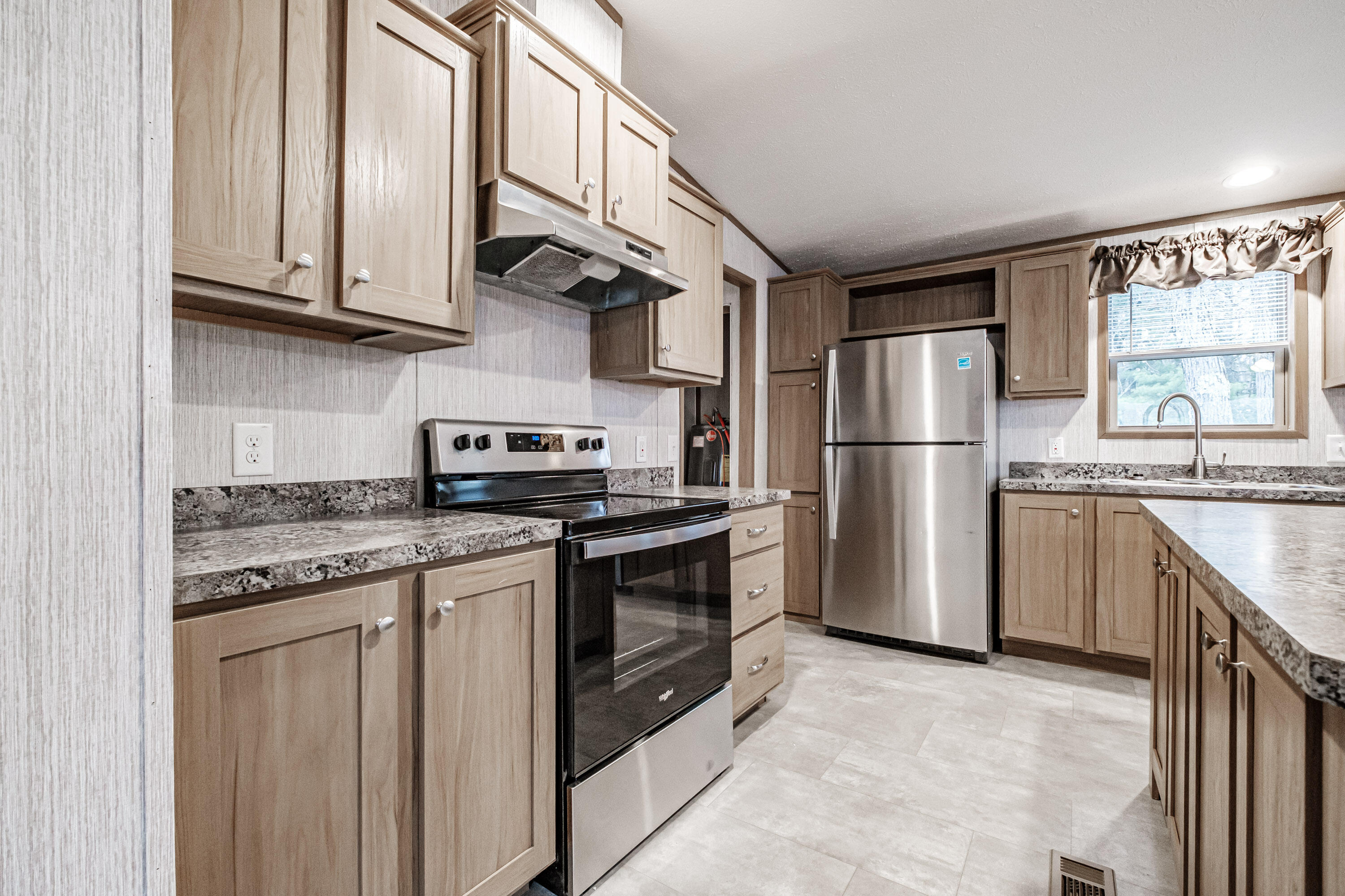 4 Maplewood Drive Limington, ME 04049 - Photo 18 of 39 20240502gp-70013