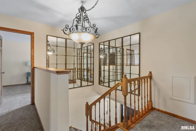 $395,000 | 306 13th Avenue, De Witt, IA 52742