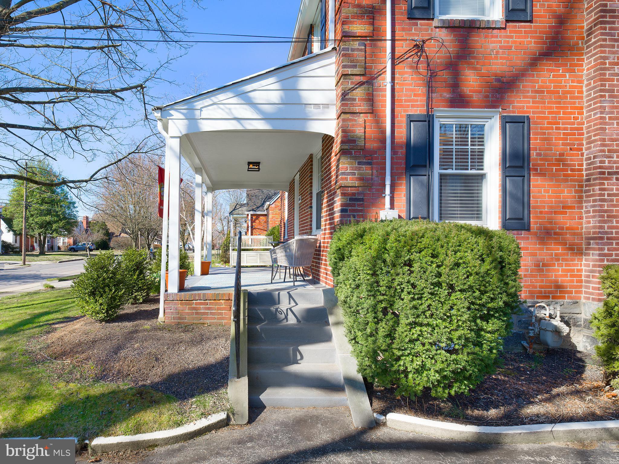 1416 Dorchester Road Havertown, PA 19083 - Photo 6 of 43 Gallery Image 6