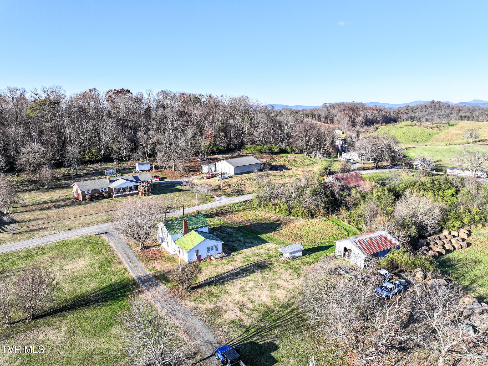 200 Doughtys Chapel Road Greeneville, TN 37745 - Photo 36 of 39 DJI_20251121180109_0156_D