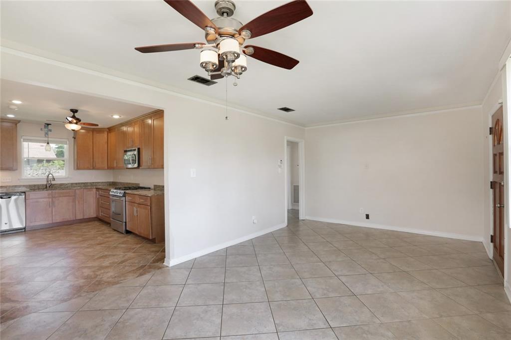 1809 Haring Road Metairie, LA 70001 - Photo 4 of 17 Gallery Image 4