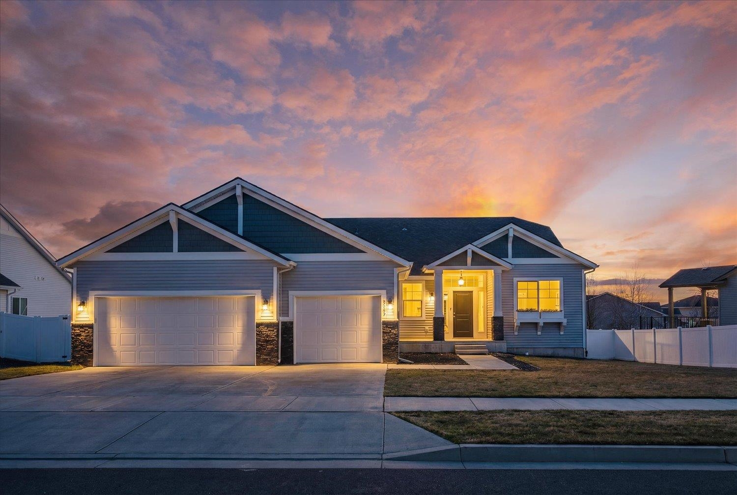 3207 West Westview Avenue Spokane, WA 99208 - Photo 1 of 32