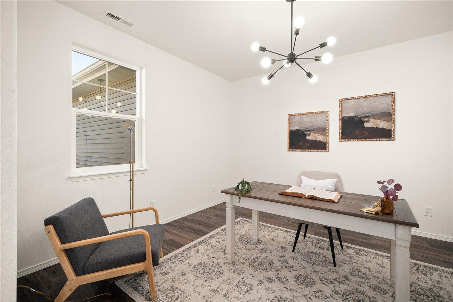 3207 West Westview Avenue Spokane, WA 99208 - Photo 3 of 32