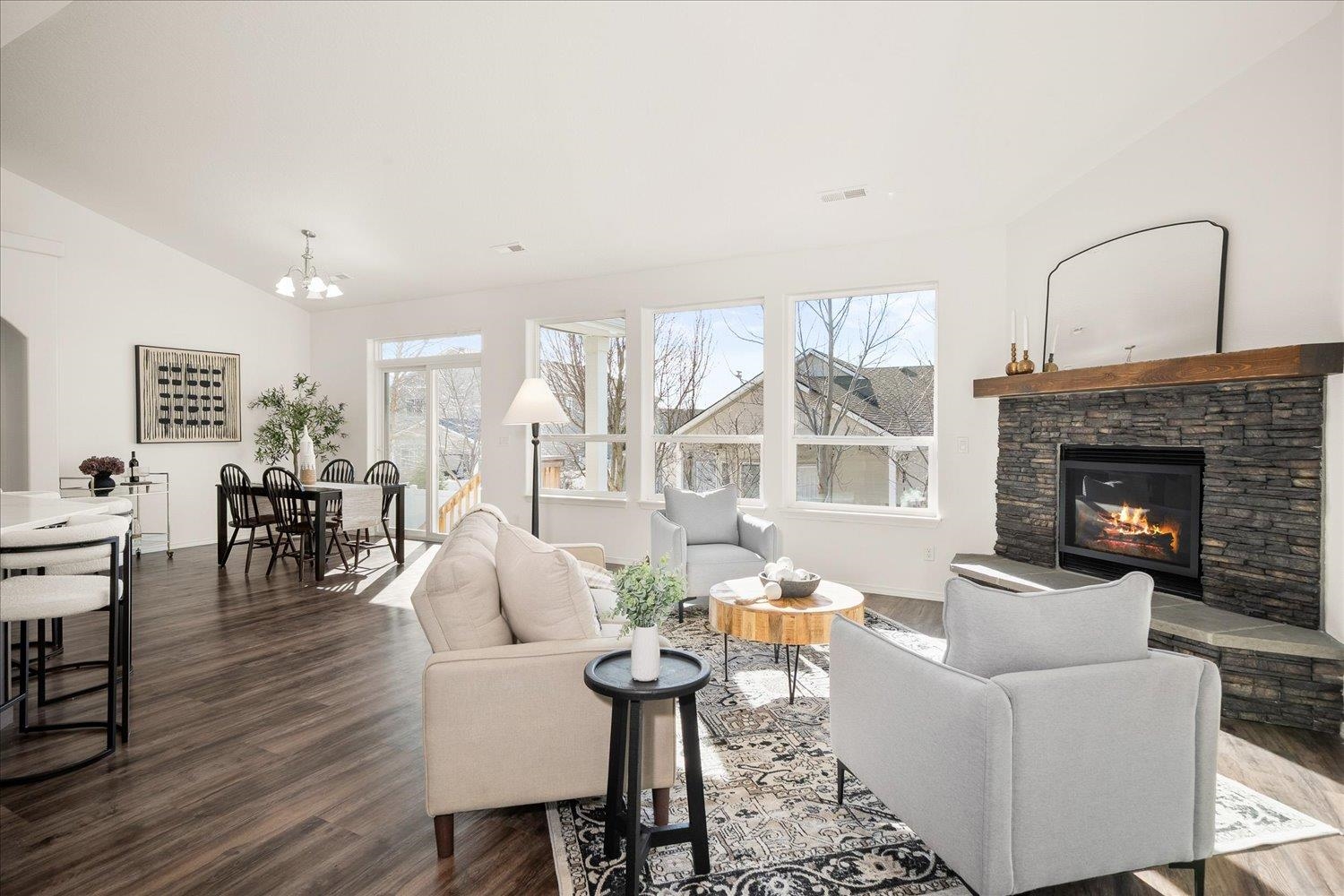 3207 West Westview Avenue Spokane, WA 99208 - Photo 5 of 32